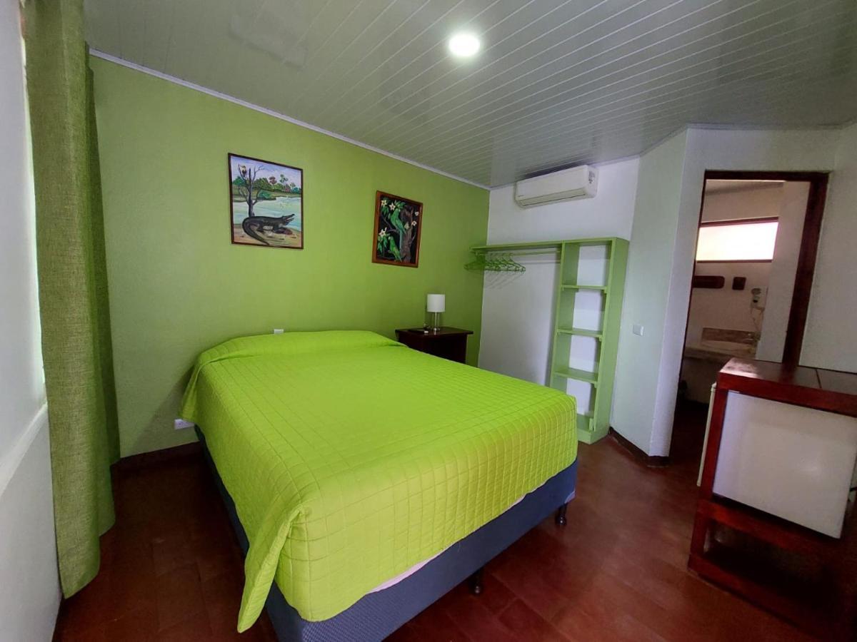 גולפיטו Hotel Pez Gallo מראה חיצוני תמונה