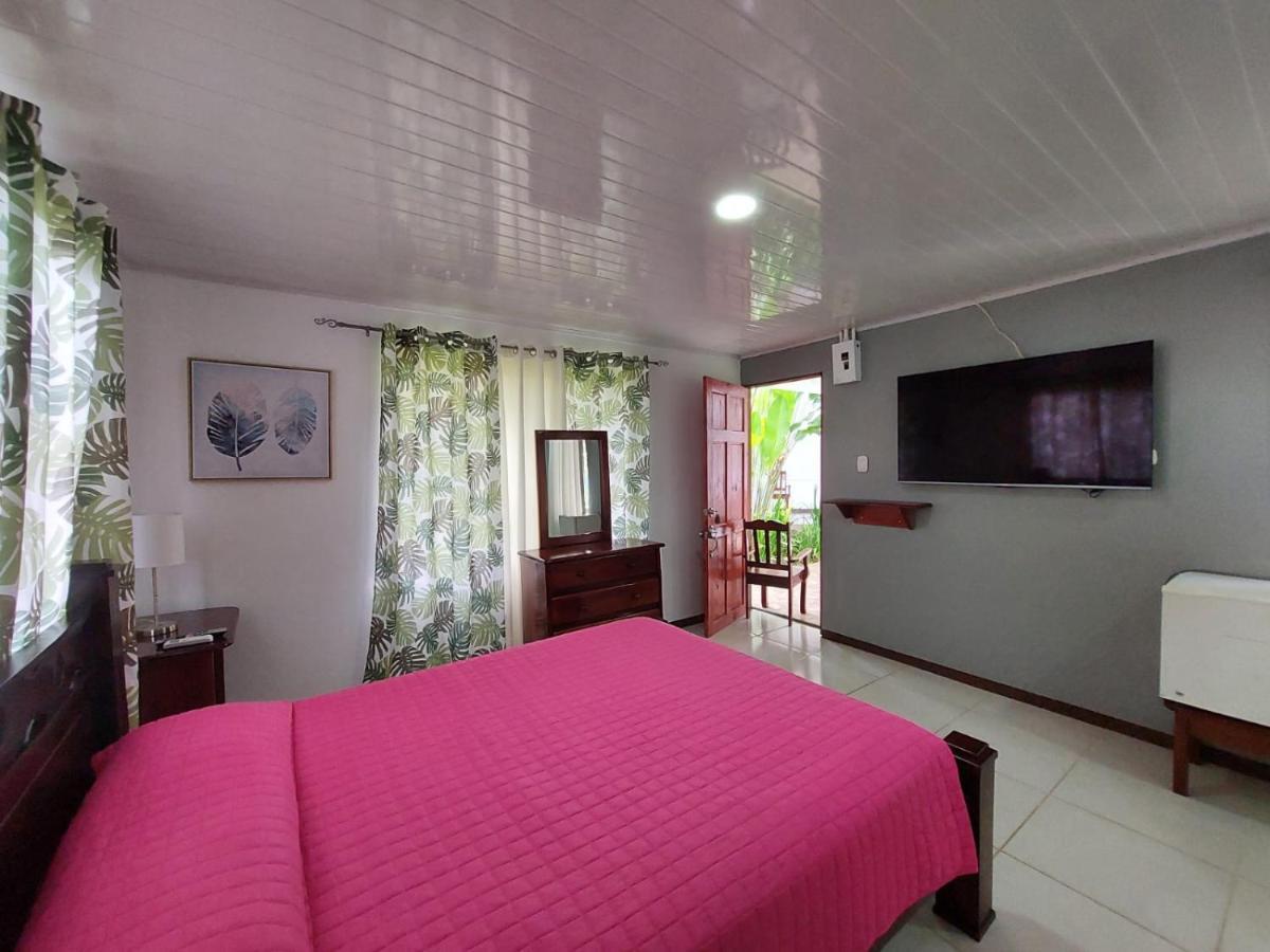 גולפיטו Hotel Pez Gallo מראה חיצוני תמונה
