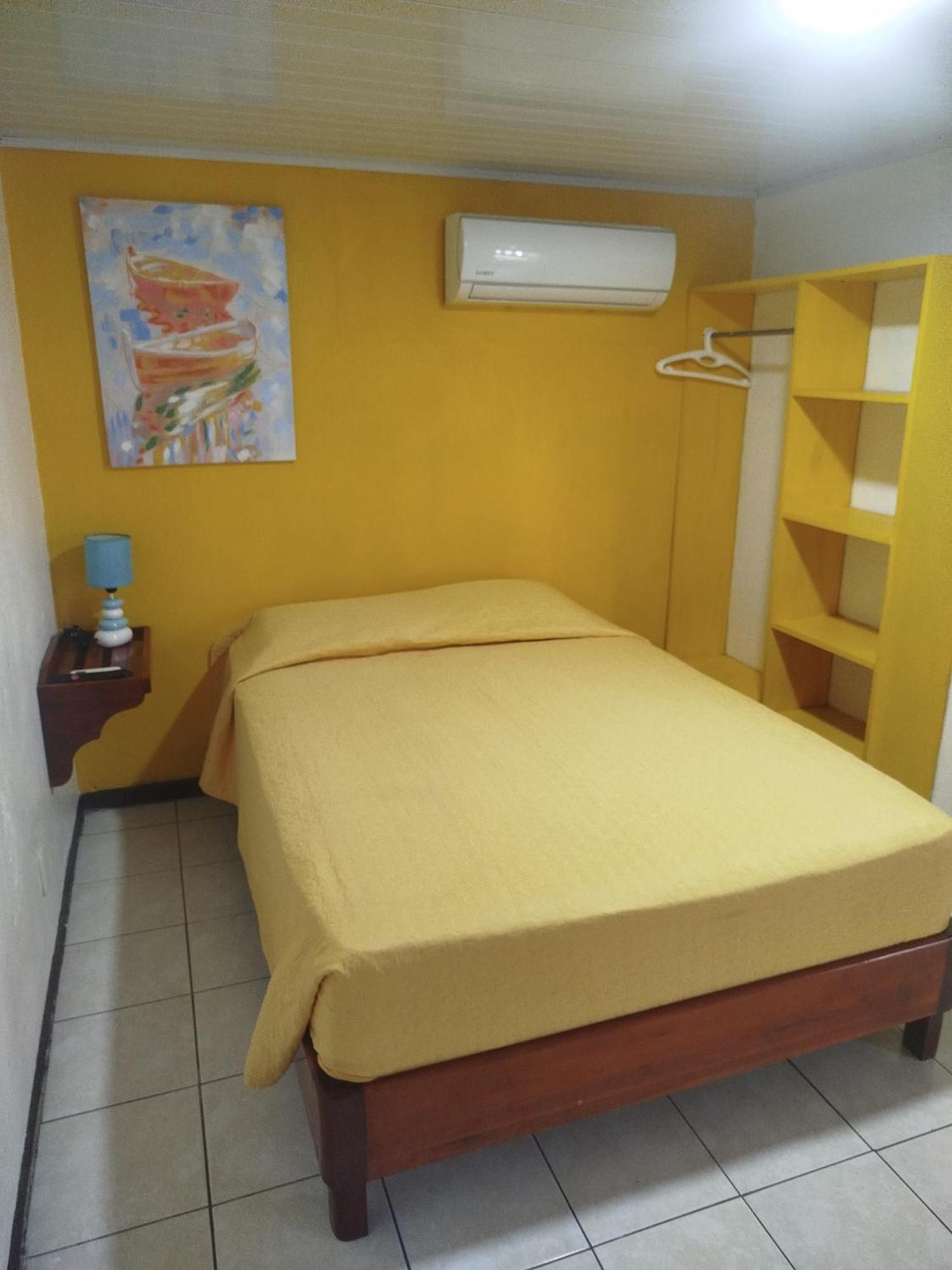 גולפיטו Hotel Pez Gallo מראה חיצוני תמונה